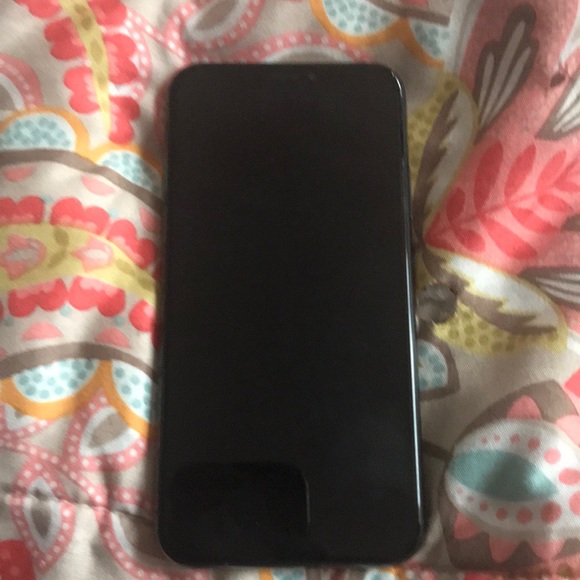 Iphone X - Picture 4 of 4